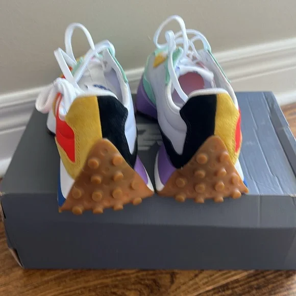 Brand new New Balance 327 Neo Flame - Picture 5 of 7